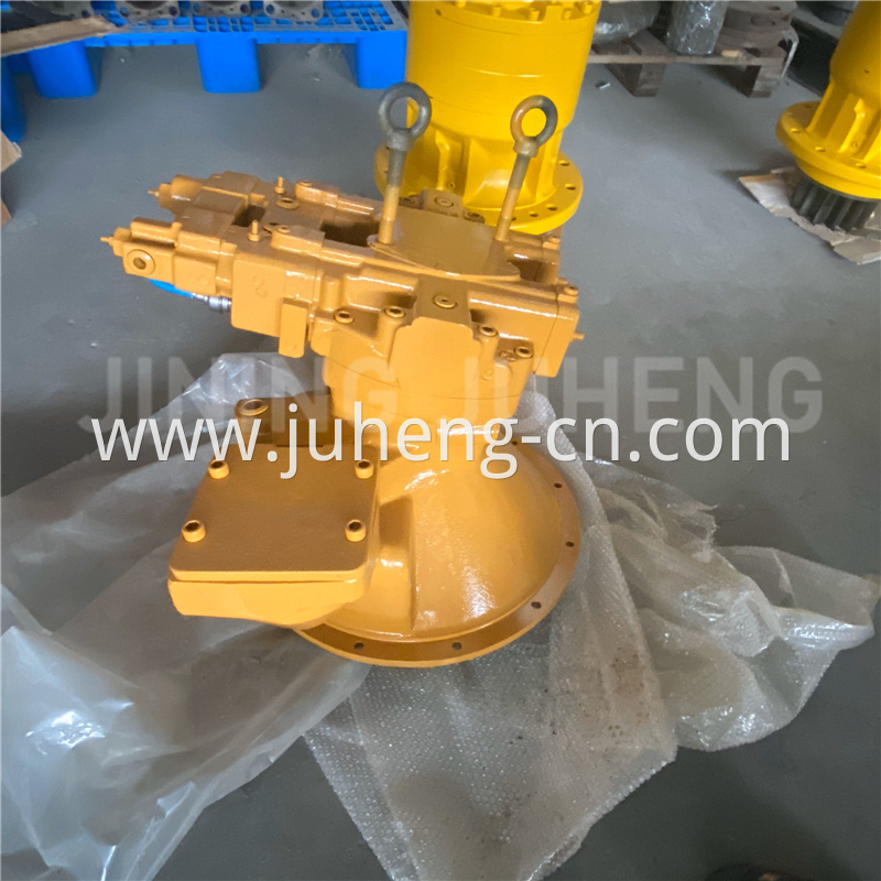 320b Hydraulic Pump2